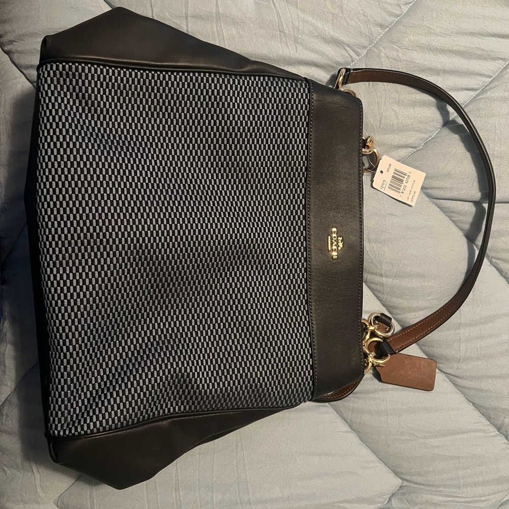 Coach Gray and Blue Shoulder Bag with Structured Design